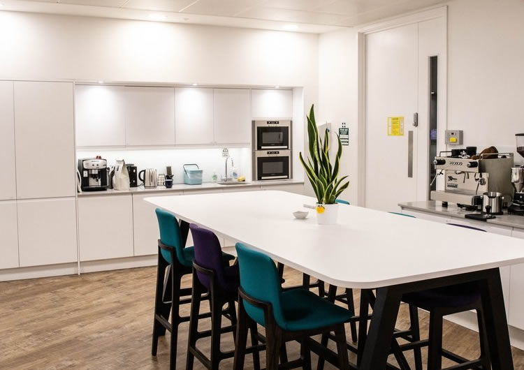 sh8a Contemporary office kitchen fit-out